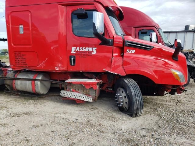 2020 Freightliner Cascadia 126