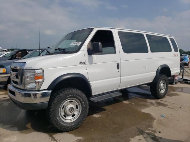 2014 Ford Econoline E350 Super Duty Wagon