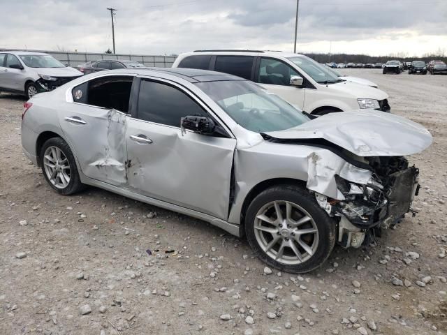 2010 Nissan Maxima S