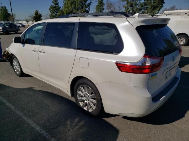 2015 Toyota Sienna XLE