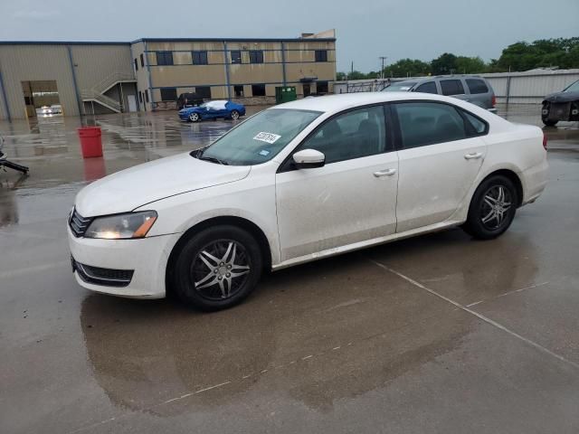 2014 Volkswagen Passat S