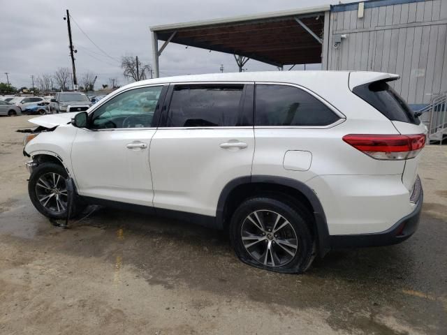 2019 Toyota Highlander LE