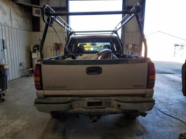 2004 GMC Sierra K2500 Heavy Duty