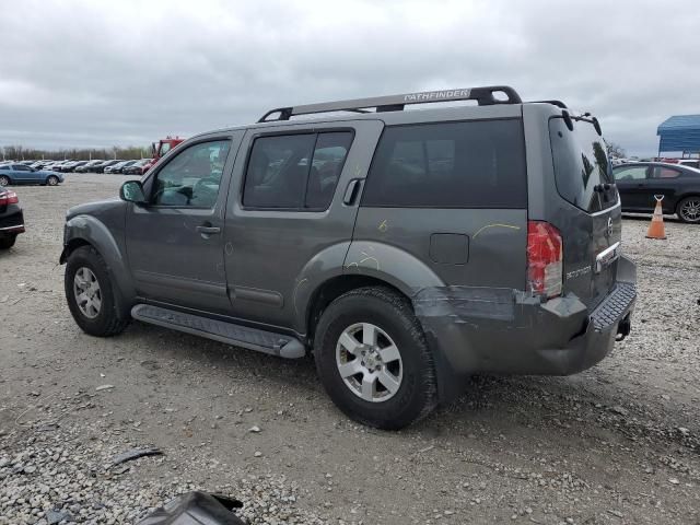 2005 Nissan Pathfinder LE