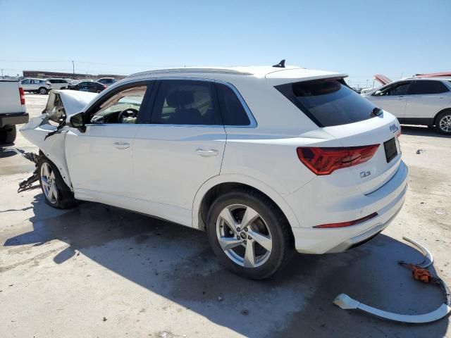 2021 Audi Q3 Premium 40