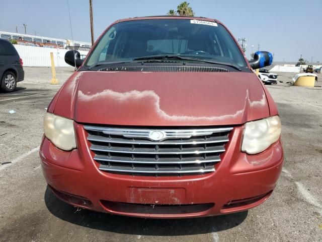 2006 Chrysler Town & Country Touring