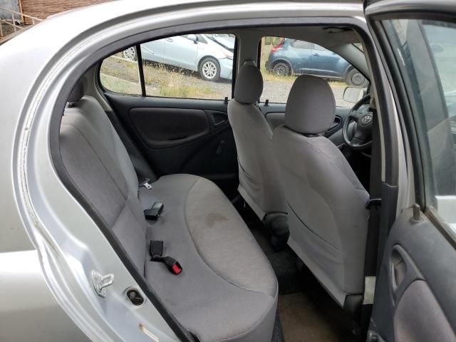 2004 Toyota Echo