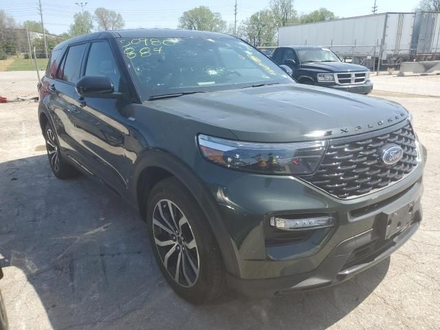 2022 Ford Explorer ST-Line