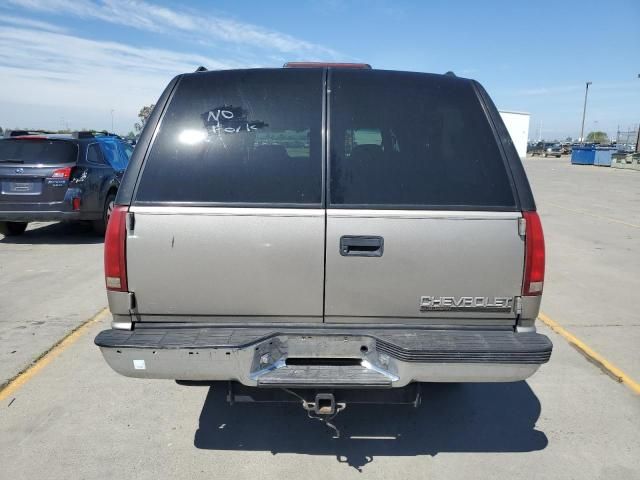 1999 Chevrolet Suburban K1500