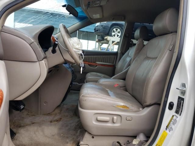 2006 Toyota Sienna XLE