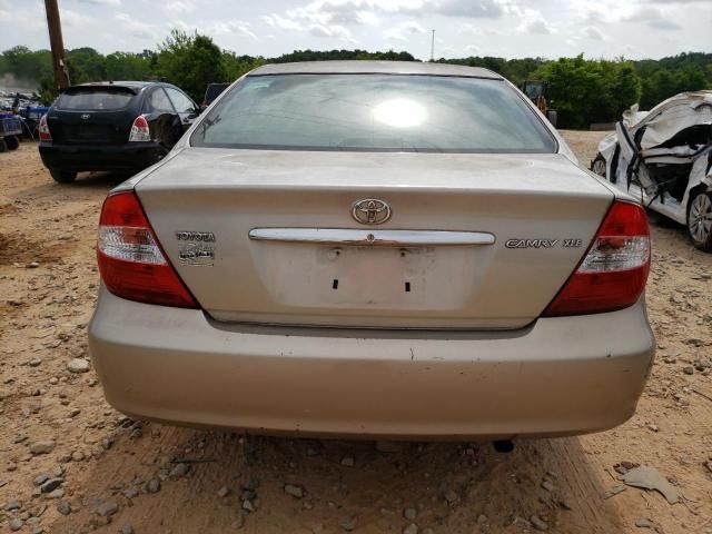 2004 Toyota Camry LE