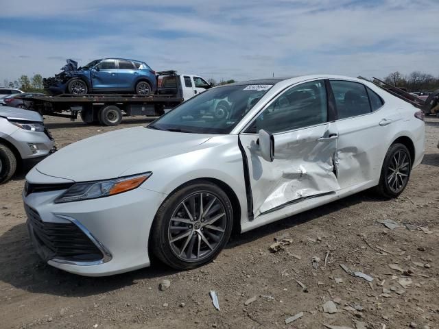 2022 Toyota Camry XLE