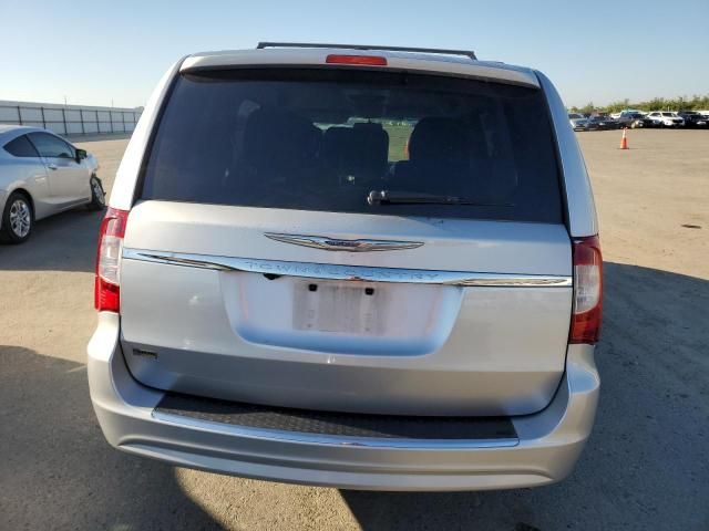 2012 Chrysler Town & Country Touring