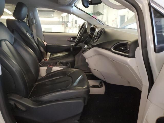 2017 Chrysler Pacifica Ehybrid Premium