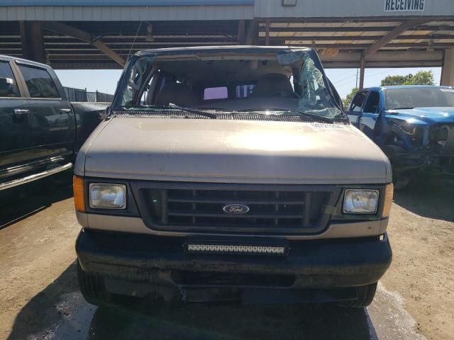 2003 Ford Econoline E350 Super Duty Wagon