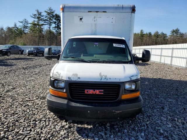 2012 GMC Savana Cutaway G3500