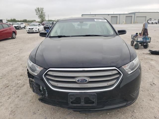 2018 Ford Taurus SEL