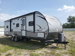 2017 Wildwood Coachmen en venta en Wichita, KS