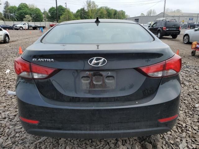 2015 Hyundai Elantra SE