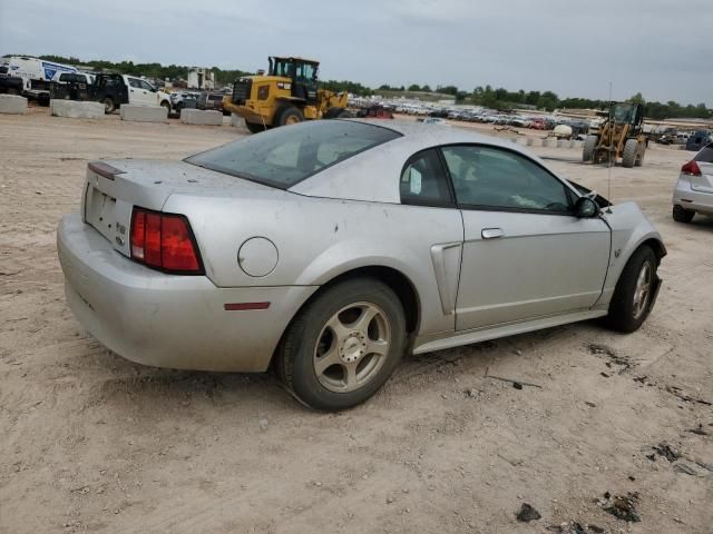 2004 Ford Mustang