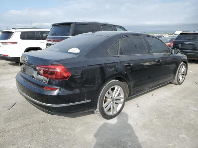 2019 Volkswagen Passat Wolfsburg