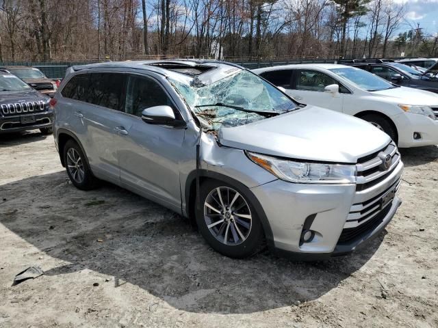 2018 Toyota Highlander SE