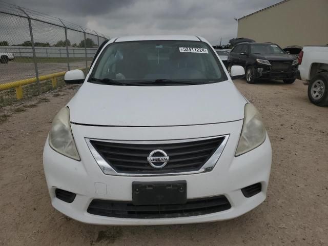 2014 Nissan Versa S