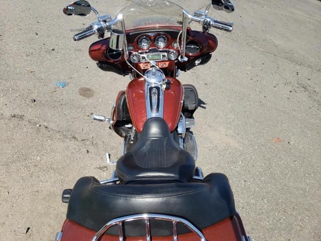 2010 Harley-Davidson FLHTCUSE5