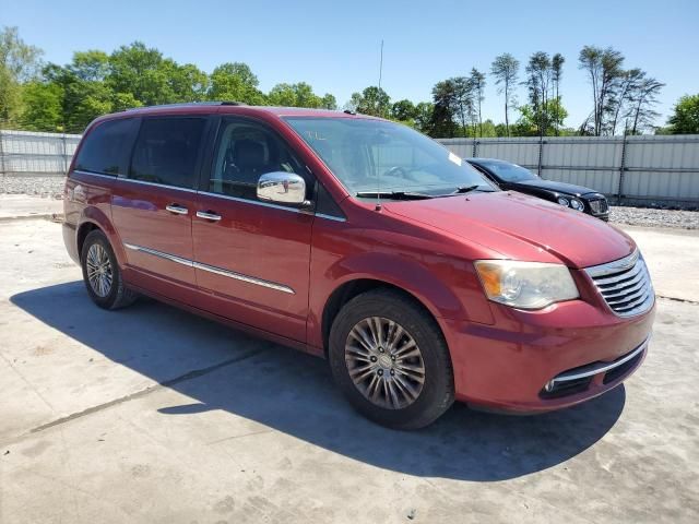 2011 Chrysler Town & Country Limited