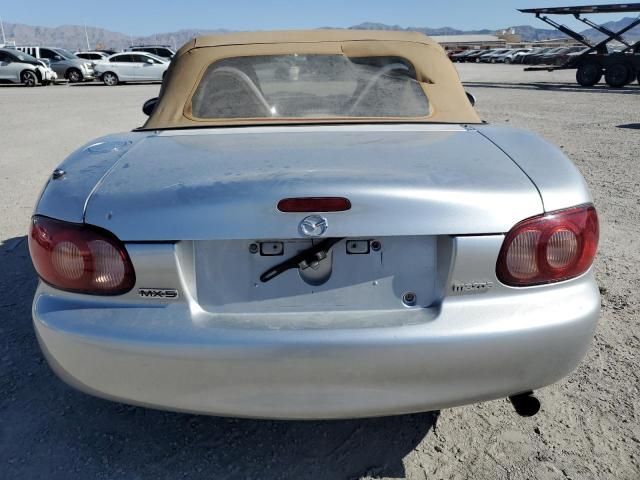 2002 Mazda MX-5 Miata Base