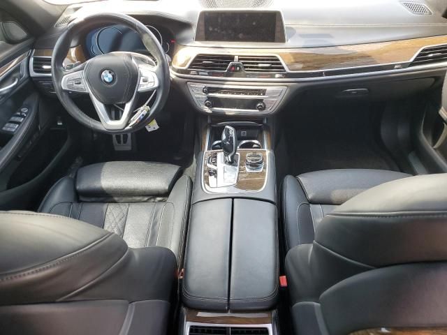 2018 BMW 750 XI