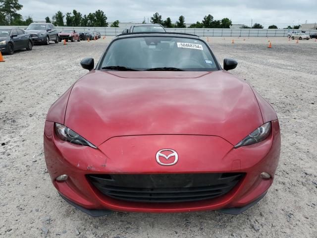 2019 Mazda MX-5 Miata Sport