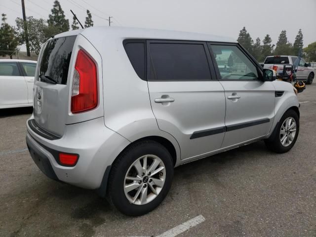 2013 KIA Soul +