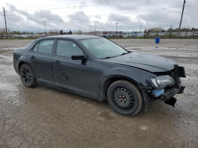 2019 Chrysler 300 Touring