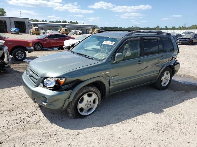 2004 Toyota Highlander Base