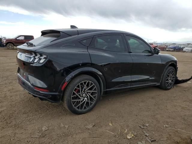 2022 Ford Mustang MACH-E GT