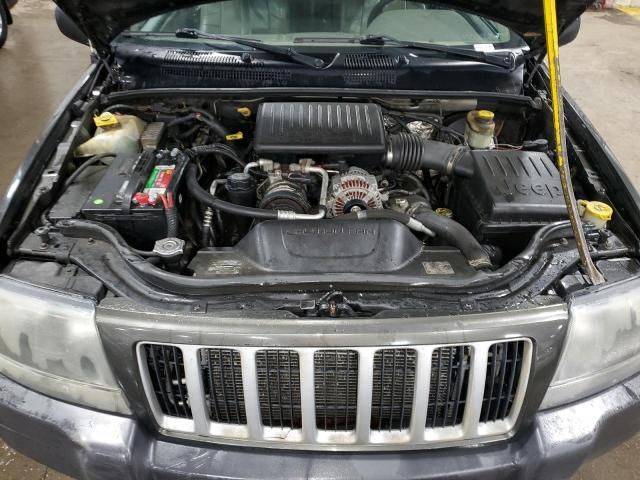 2004 Jeep Grand Cherokee Laredo