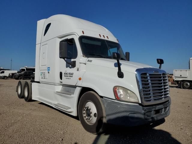 2014 Freightliner Cascadia 125