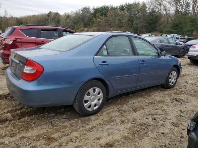 2004 Toyota Camry LE