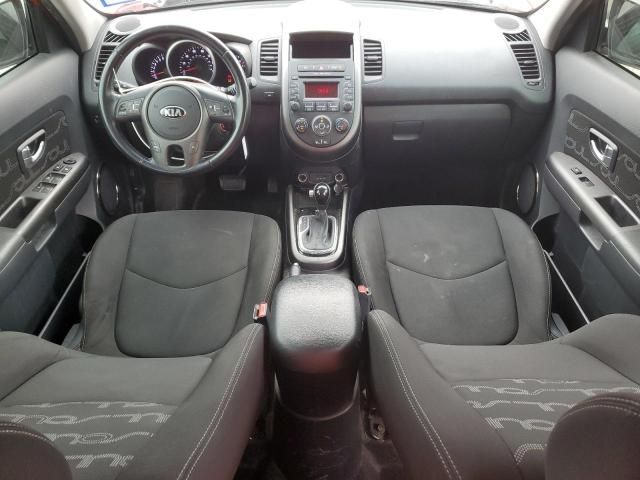 2013 KIA Soul +