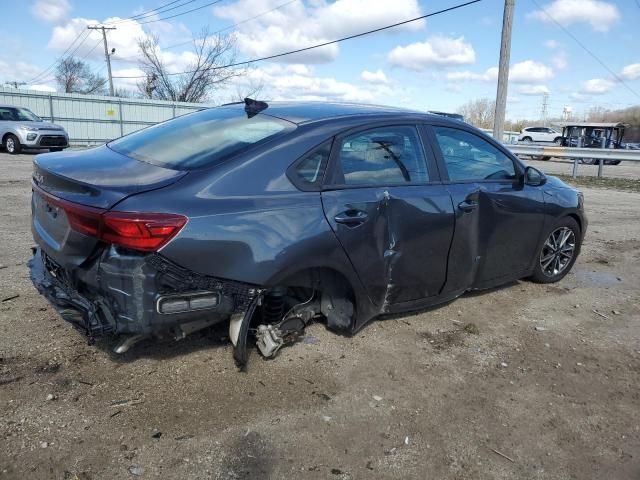 2023 KIA Forte LX