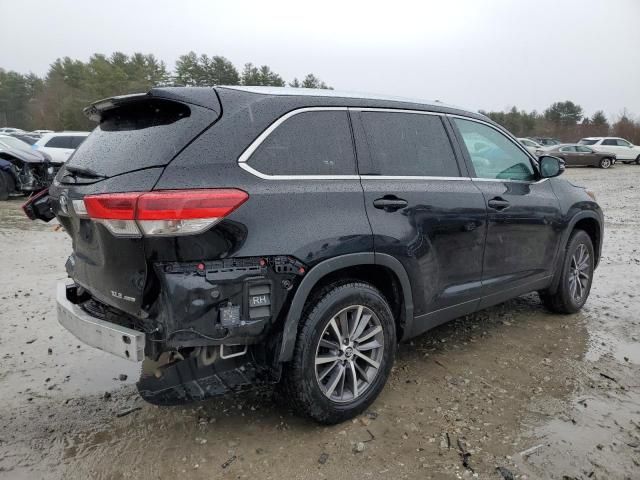 2019 Toyota Highlander SE