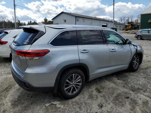 2018 Toyota Highlander SE