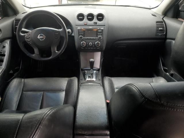 2010 Nissan Altima Base