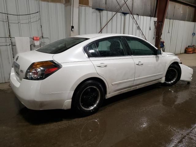 2010 Nissan Altima Base