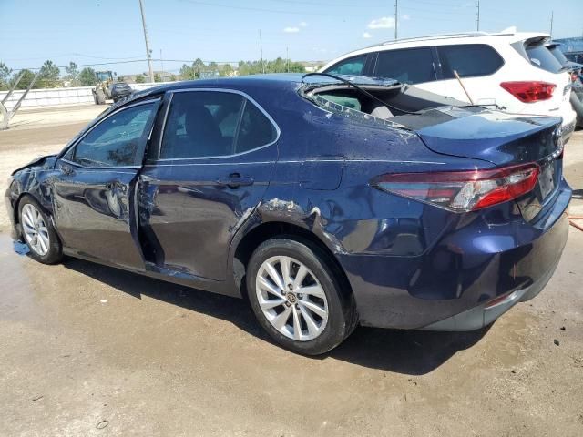 2022 Toyota Camry LE