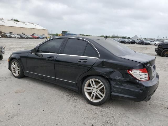 2013 Mercedes-Benz C 250