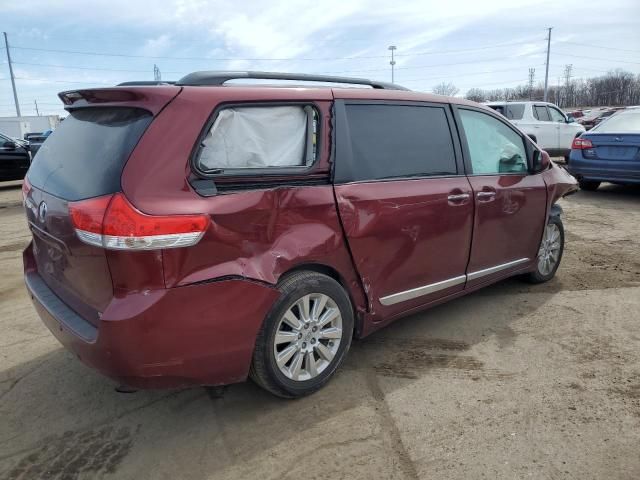 2014 Toyota Sienna XLE