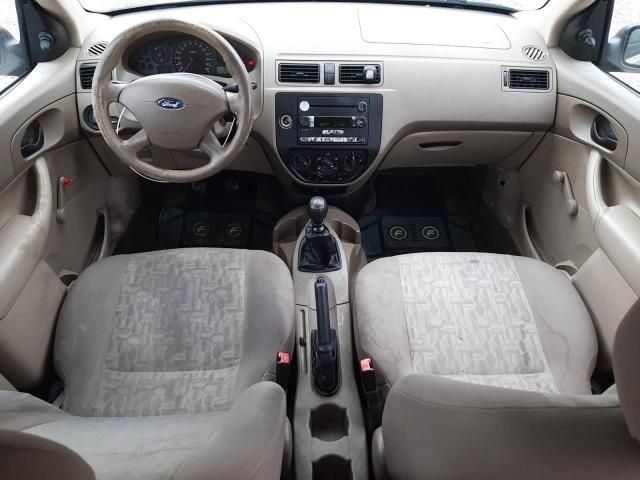 2005 Ford Focus ZX4