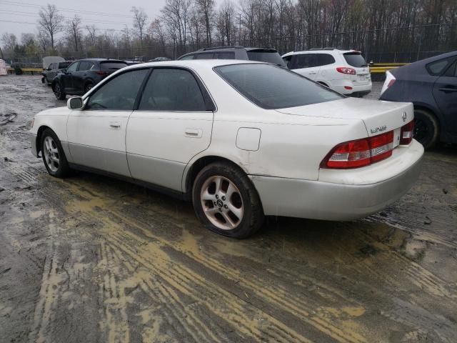 2001 Lexus ES 300